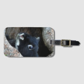 木のうろの黒うさぎ ラゲッジタグ (正面横)