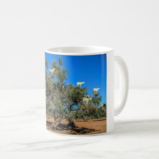 木のおもしろいなヤギ コーヒーマグカップ (正面右)