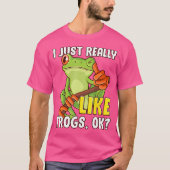 木のおもしろいカエル愛両生私が本当に好き Tシャツ (正面)