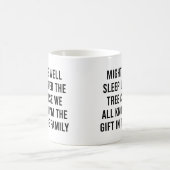 木のギフトファミリーの下で眠ったほうがいい コーヒーマグカップ (中央)
