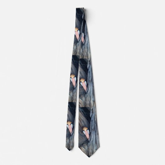 木のサンダーコーブに彫られたエンジェル ネクタイ (裏面)