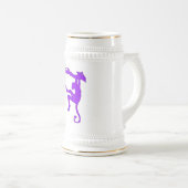 木のシルエットの漫画で振れている猿 ビールジョッキ (正面右)