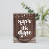 木のストリングライトレース結婚式の日付を保存 案内ポストカード (スタンド正面)