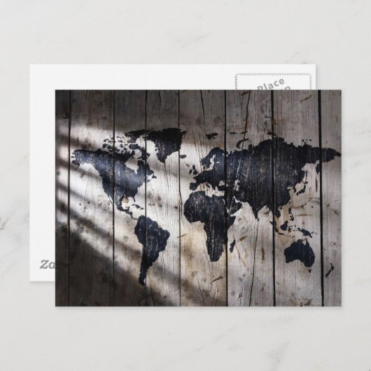木のテクスチャ上のワールドマップ ポストカード (正面/裏面)