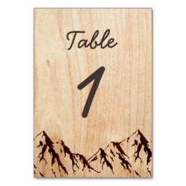 木のテーブル番号素朴カードで燃えた山 テーブルナンバー