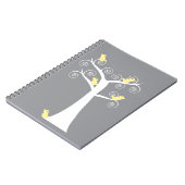 木のノートに描かれた黄色い鳥5 ノートブック (左側)