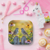 木のフェンスでスパーローズとコーンの花を ペーパープレート (パーティー)