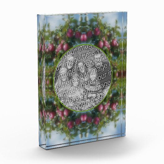 木のフレームに赤い絵画りんご自分を追加 フォトブロック (左)