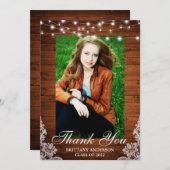 木のレース素朴のひも付きライトのフォト卒業式 サンキューカード (正面/裏面)