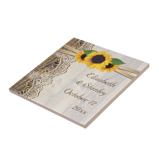 木の上にレースと結婚ひまわり タイル (側面)