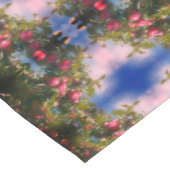 木の上に赤い絵画りんご ショートテーブルランナー (コーナー)