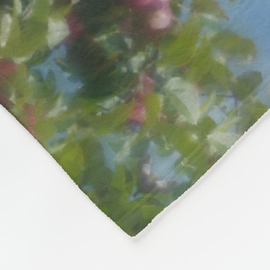木の上に赤い絵画りんご フリースブランケット (角)