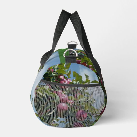 木の上の赤りんごパーソナライズされた ダッフルバッグ (右)