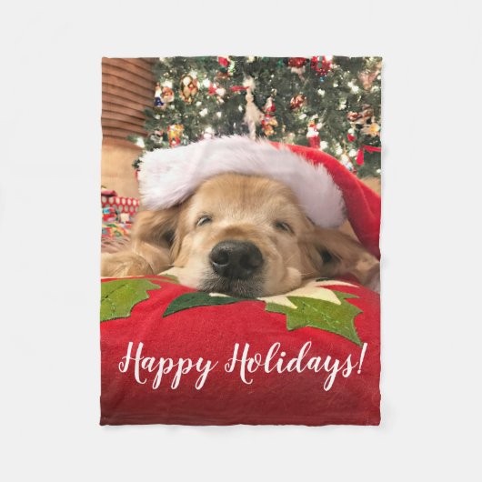 木の下で眠ったクリスマスのゴールデン・リトリーバー犬 フリースブランケット (正面)