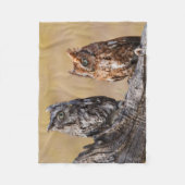 木の中で鶏を鳴らす東の悲鳴 フリースブランケット (正面)