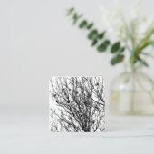 木の中のカモメたち – 黒と白 スクエア名刺 (スタンド正面)