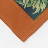 木の中のキジ鳥（ウィリアム・モリス著） フリースブランケット (角)