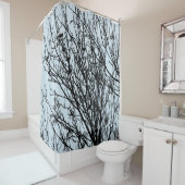 木の中のスターリング – Lt Blue Gray #D3E5EF シャワーカーテン (インサイチュ)