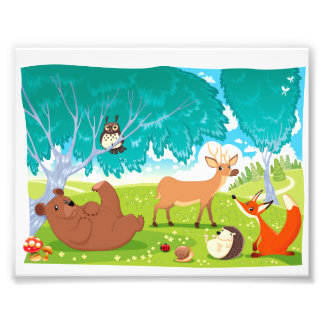木の中の動物の家族。 フォトプリント           
