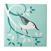 木の中の様式化されたナサッチ タイル (正面)