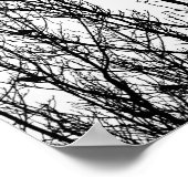 木の中の鳥のミニマルな白黒の写真 ポスター (角)