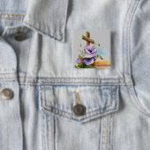 木の十字に紫の花 缶バッジ (インサイチュ)