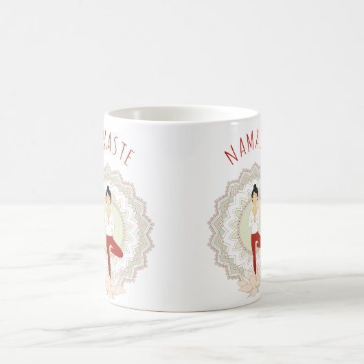 木の姿勢のナマステ-ヨガのAsanaのマグ コーヒーマグカップ (中央)