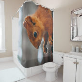 木の幹のリス シャワーカーテン (インサイチュ)