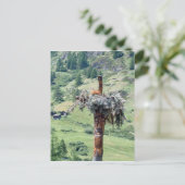 木の幹の彫刻 – はがき (スタンド正面)