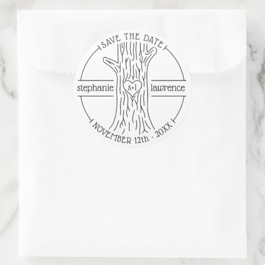 木の幹イニシャル |ウエディング素朴の日付の保存 ラウンドシール (バッグ)