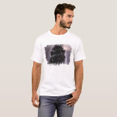 木の後ろの空の落雷 Tシャツ (正面フル)
