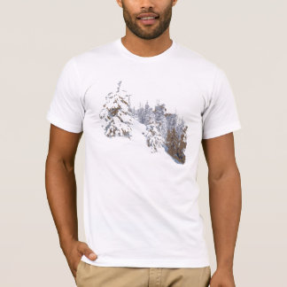 木の捕虜 Tシャツ