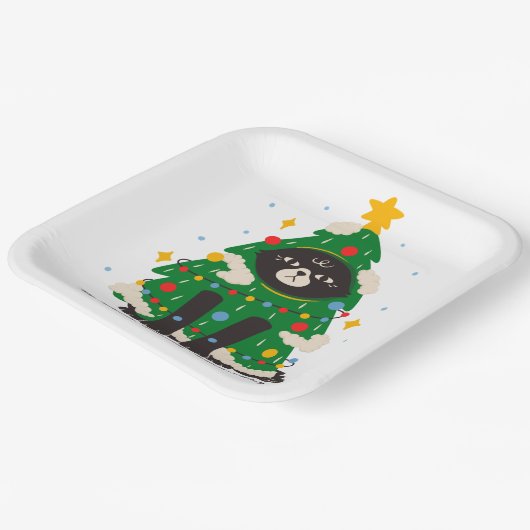 木の服を着た不機嫌な黒猫 ペーパープレート (傾斜あり)