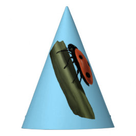 木の枝にかわいいテントウムシ パーティーハット