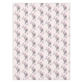 木の枝にピンクと黒の鳥たちパターン（の模様が）ある テーブルクロス (正面)