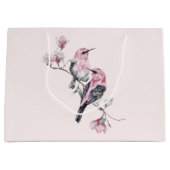 木の枝にピンクと黒の鳥 ラージペーパーバッグ (正面)