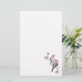 木の枝にピンクと黒の鳥 便箋 (スタンド正面)