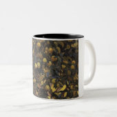 木の枝にリンゴ(Serebriakova著) ツートーンマグカップ (正面右)