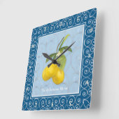 木の枝にレモン葉花のスクロール名 スクエア壁時計 (傾斜)