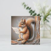 木の枝に座ったまま誕生日パーティーの招待状を読むリス 招待状 (スタンド正面)