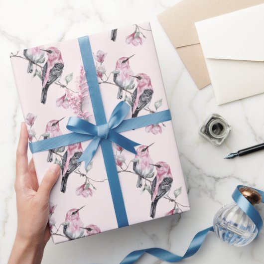 木の枝に描くピンクと黒の鳥 ラッピングペーパー (ギフト)