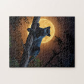 木の枝に置くかわいい黒いパンサー赤い月 ジグソーパズル (横)