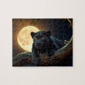 木の枝に置くかわいい黒いパンサー赤い月 ジグソーパズル (横)