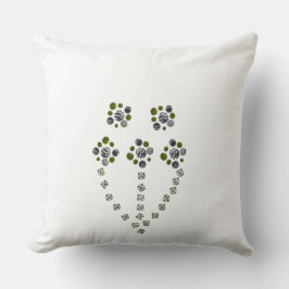 木の枝のように分岐する円の球投げ クッション