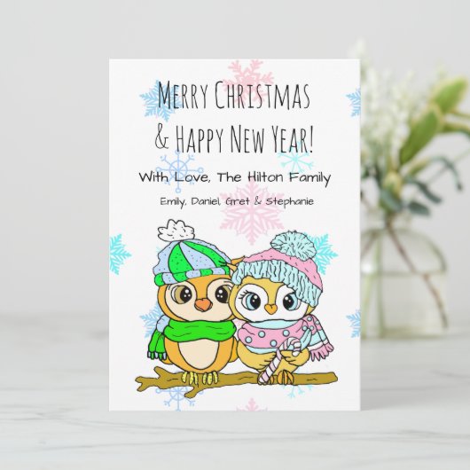 木の枝の上にかわいいフクロウのカップルのクリスマス シーズンカード (スタンド正面)