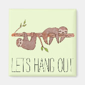 木の枝の上の素敵なかわいいベビーのナマケモノのペア マグネット (正面)