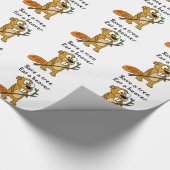 木の漫画を持つおもしろいなビーバー ラッピングペーパー (角)