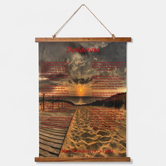 木の茂った厚板の歩道を持つ海 吊り下げ型タペストリー (正面)