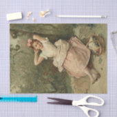 木の足に座る少女 薄葉紙 (クラフト)