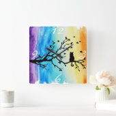 木の鮮やかな虹の水彩画の黒猫 スクエア壁時計 (ホーム)